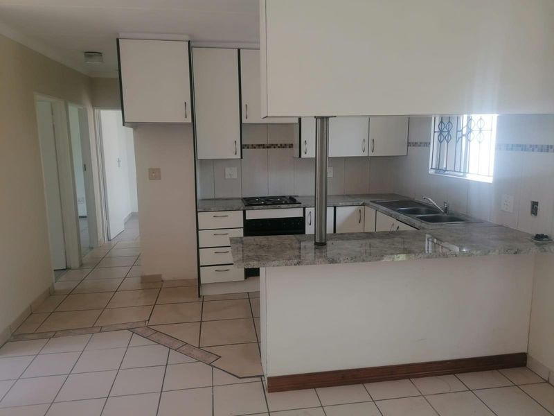 Apartment For Sale in Country View, Midrand - Photo 3
