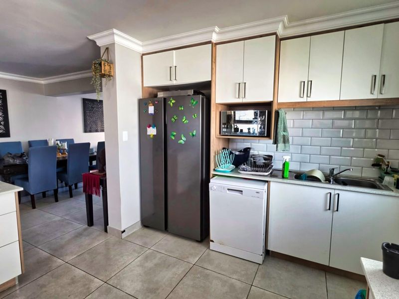 House For Sale in Dana Bay Mossel Bay Western Cape - Photo 5