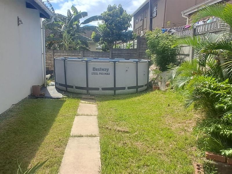 3 Bedroom House for Sale in Woodview, Phoenix, KwaZulu Natal - Photo 3