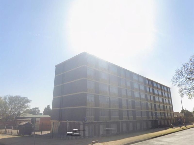 Apartment Block For Sale in Witbank Ext 5, Witbank - Photo 3