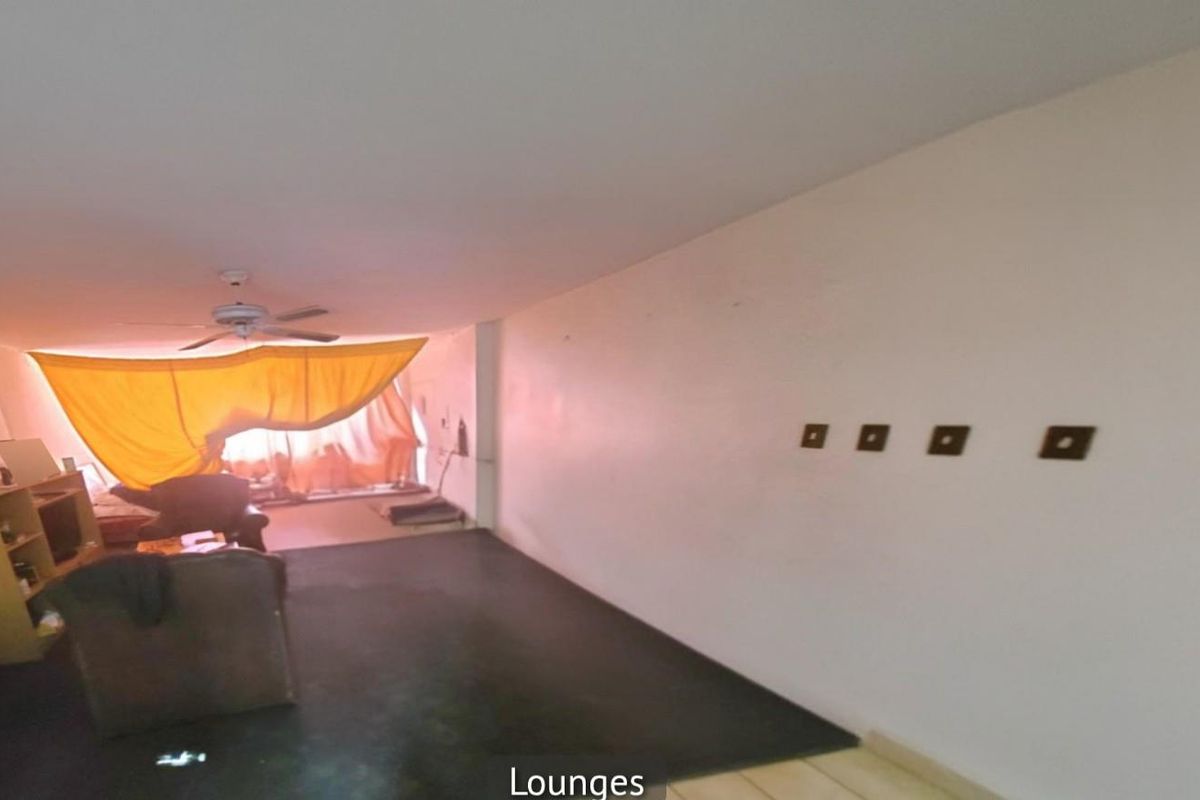 Apartment Block For Sale in Witbank Ext 5, Witbank - Photo 5