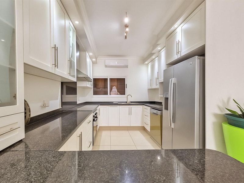 Available: 1st JUNE 2026 Unfurnished Apartment To Rent in Umdloti - Photo 8