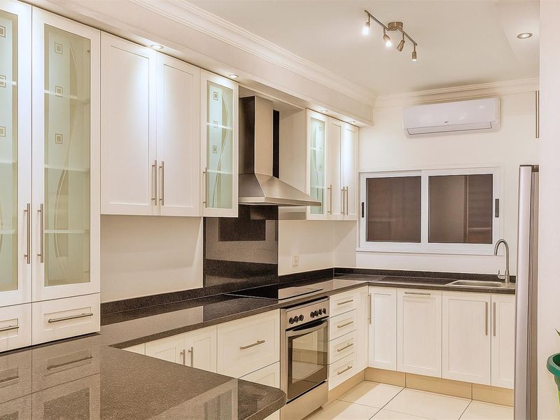 Available: 1st JUNE 2026 Unfurnished Apartment To Rent in Umdloti - Photo 7