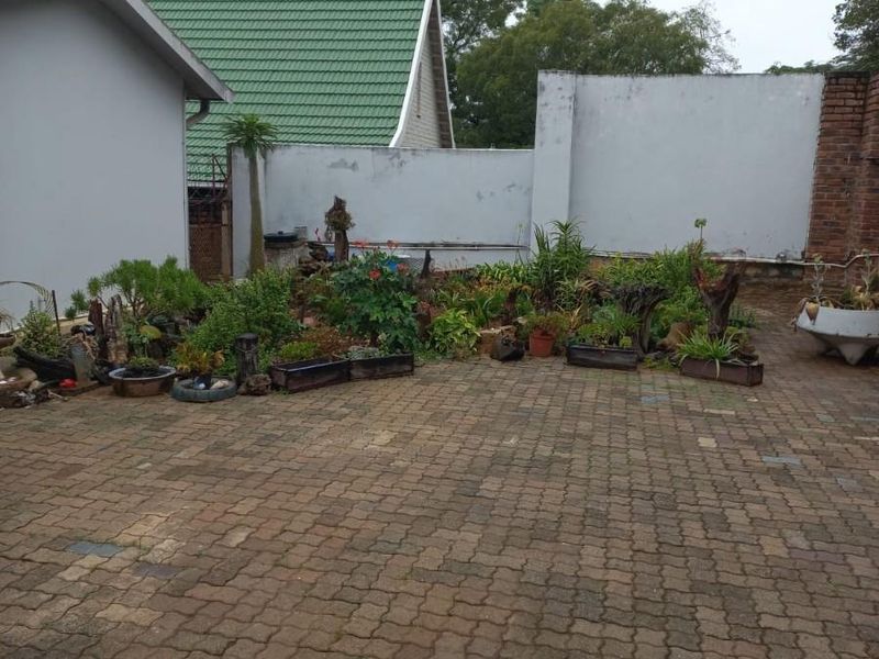 Cottage To Rent in White River Central White River Mpumalanga - Photo 2