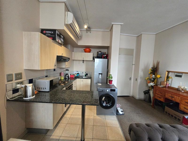 Secure, Contemporary Apartment living in the City - Marshalltown - Photo 6