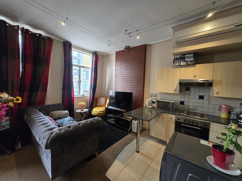 Secure, Contemporary Apartment living in the City - Marshalltown - Photo 4