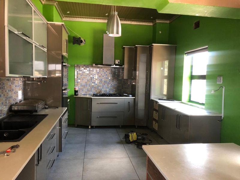 A Garden Sanctuary with Endless Potential in Heart of Herlear, Kimberley - Photo 10