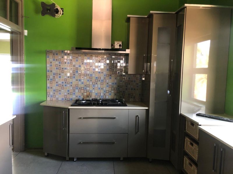 A Garden Sanctuary with Endless Potential in Heart of Herlear, Kimberley - Photo 9