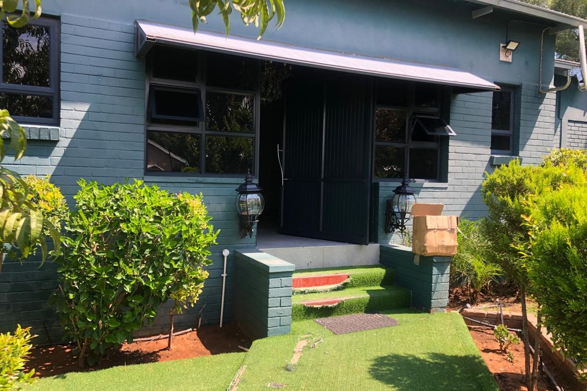 A Garden Sanctuary with Endless Potential in Heart of Herlear, Kimberley - Photo 3