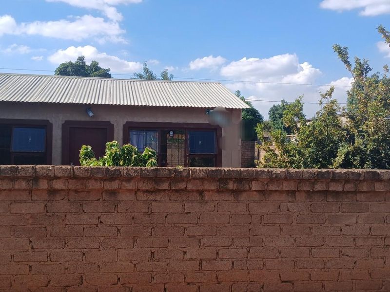 Investor's Collection in Soshanguve - Photo 1