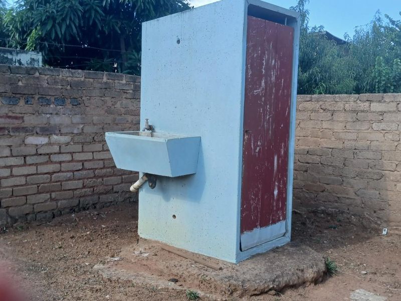 Investor's Collection in Soshanguve - Photo 9