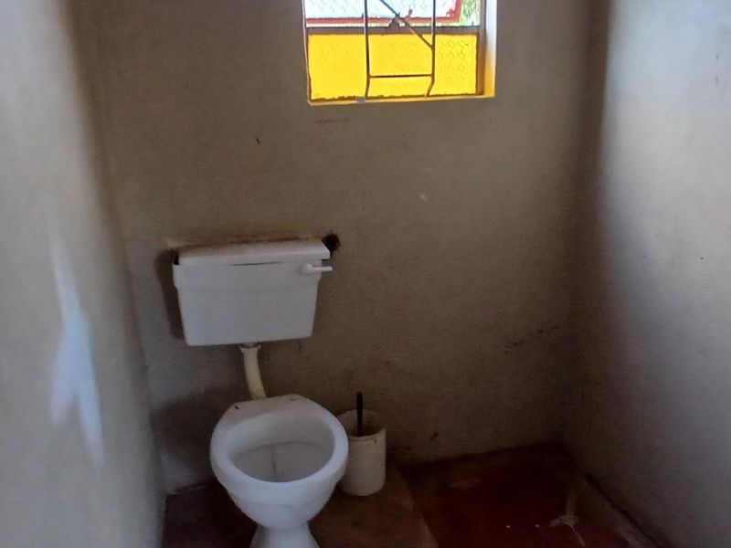 Investor's Collection in Soshanguve - Photo 8