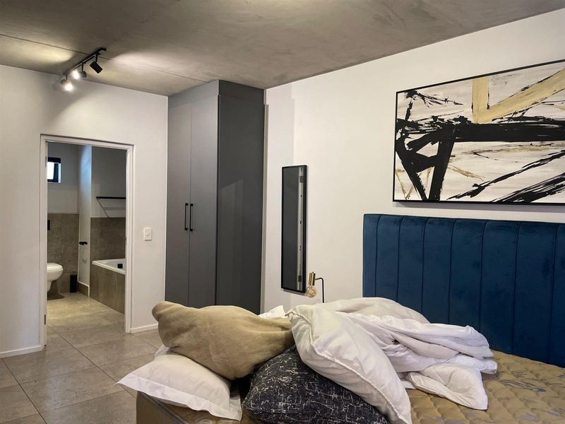 Fully Furnished 1 Bedroom Apartment To Rent in Hyde Park, Sandton - Photo 8