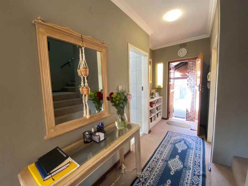 Townhouse For Sale in Birchleigh, Kempton Park - Photo 5