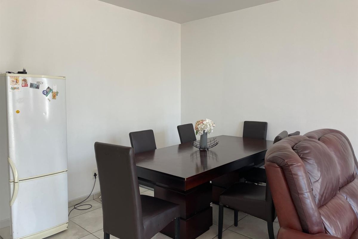 2 Bedroom Apartment To Rent in Bedford Gardens, Bedfordview - Photo 2