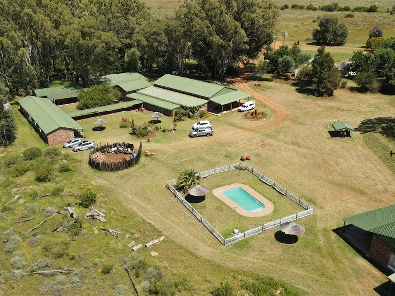 *Prime 112.5ha Multi-Use Estate for Sale - Near Hartbeesfontein* - Photo 8