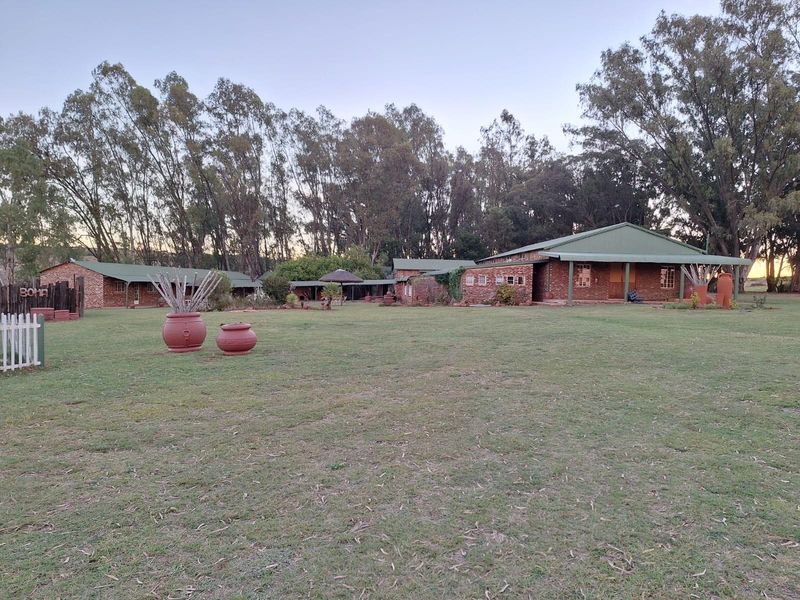 *Prime 112.5ha Multi-Use Estate for Sale - Near Hartbeesfontein* - Photo 10