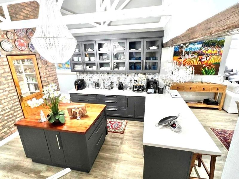 Shared Mandate: A Statement of Refined Coastal Luxury - Wavecrest, Jeffreys Bay - Photo 4