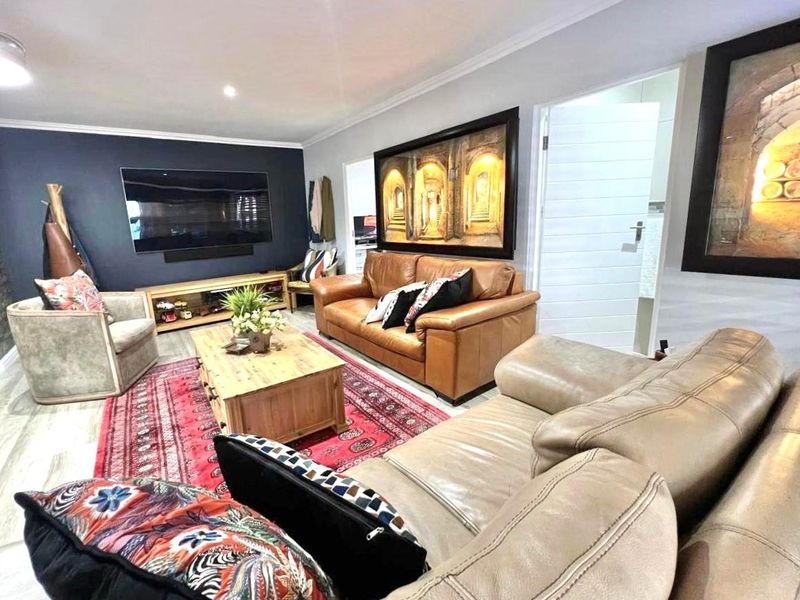 Shared Mandate: A Statement of Refined Coastal Luxury - Wavecrest, Jeffreys Bay - Photo 8