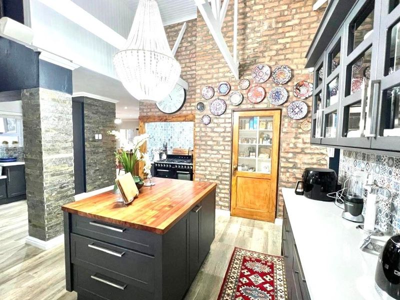 Shared Mandate: A Statement of Refined Coastal Luxury - Wavecrest, Jeffreys Bay - Photo 6
