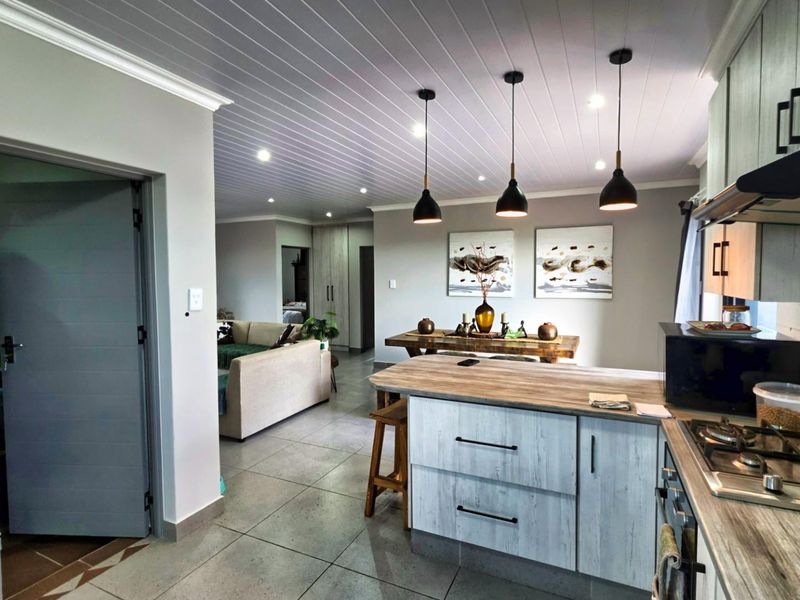 House For Sale in Dana Bay Mossel Bay Western Cape - Photo 10