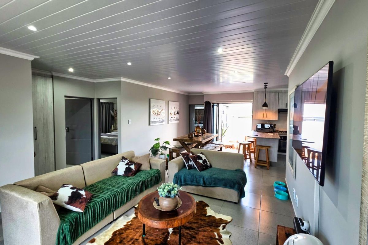 House For Sale in Dana Bay Mossel Bay Western Cape - Photo 3