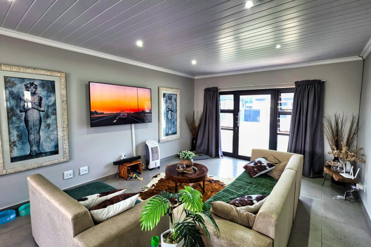 House For Sale in Dana Bay Mossel Bay Western Cape - Photo 4