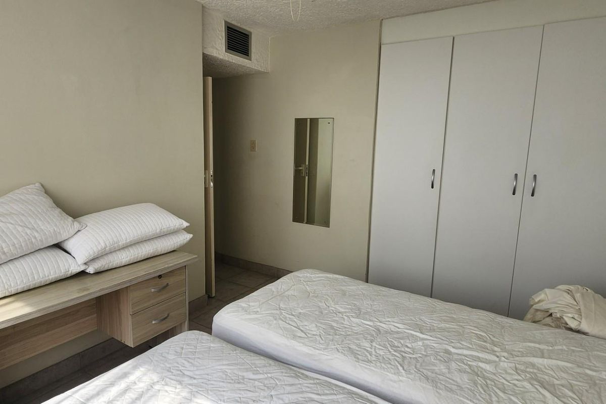 Fantastic Sea Views ! Apartment To Rent in Umhlanga Rocks, Umhlanga, KwaZulu Natal - Photo 5