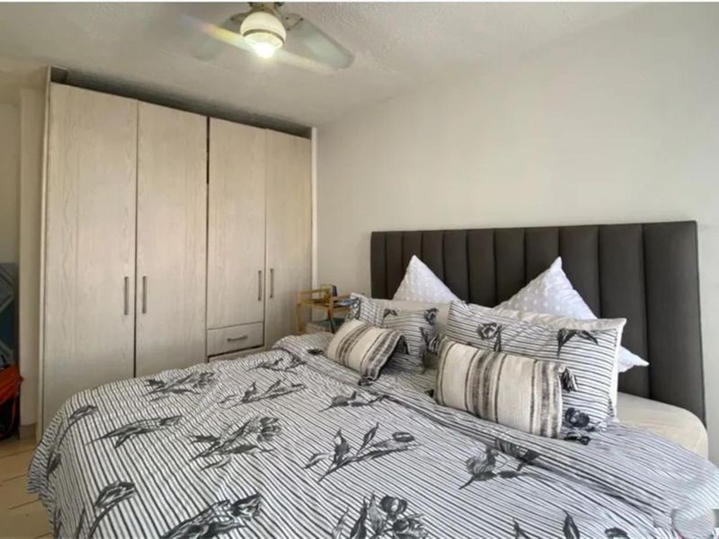 Apartment For Sale in Glenwood, Durban, KwaZulu Natal - Photo 6
