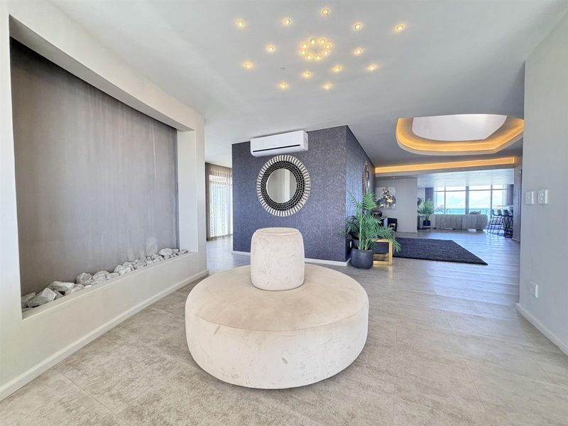 Exquisite 454 Square 4 Bed Penthouse For Sale - Photo 10