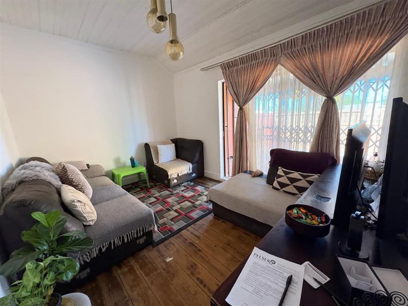 Two bedroom home in Riviera - Photo 5