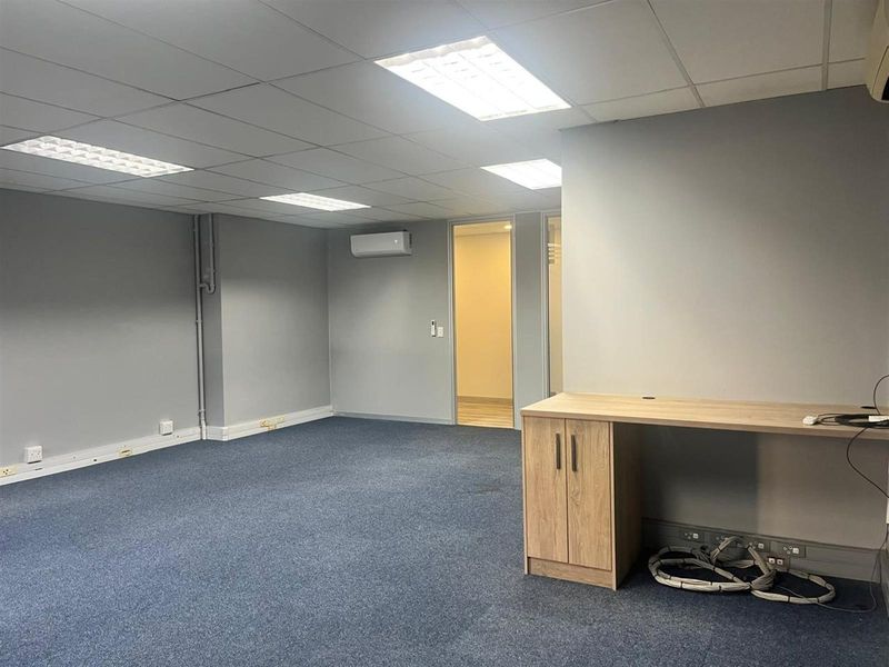 Office Space to rent at Bonitas Office Park in Tygervalley Waterfront - Photo 9