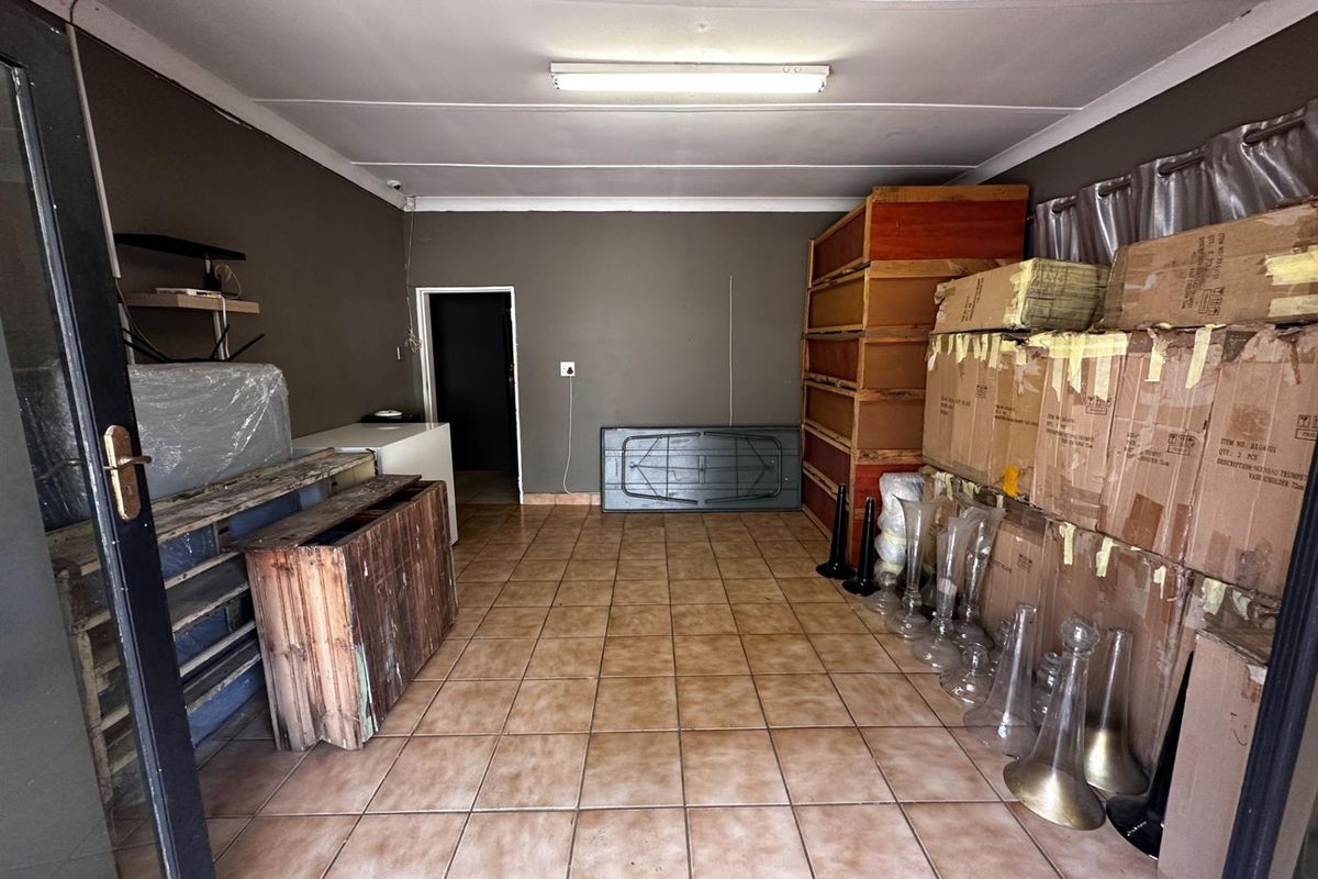 House For Sale in Hazelwood, Pretoria - Photo 4