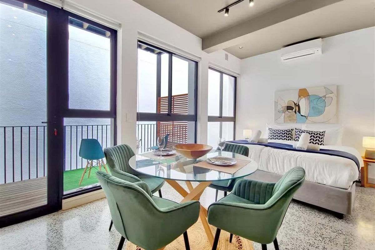 Apartment To Rent in Cape Town City Centre, Cape Town - Photo 4