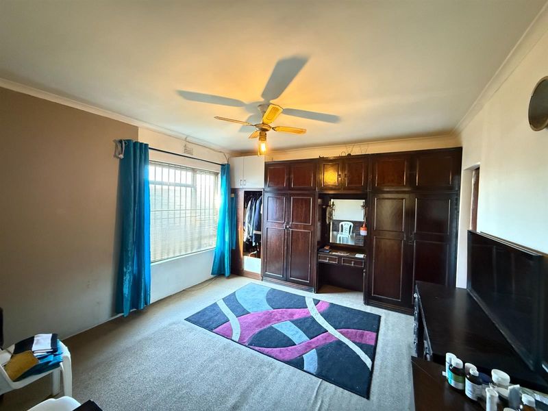 3 Bedroom Family Home with Flatlet and Income Potential in Balhar - Photo 9