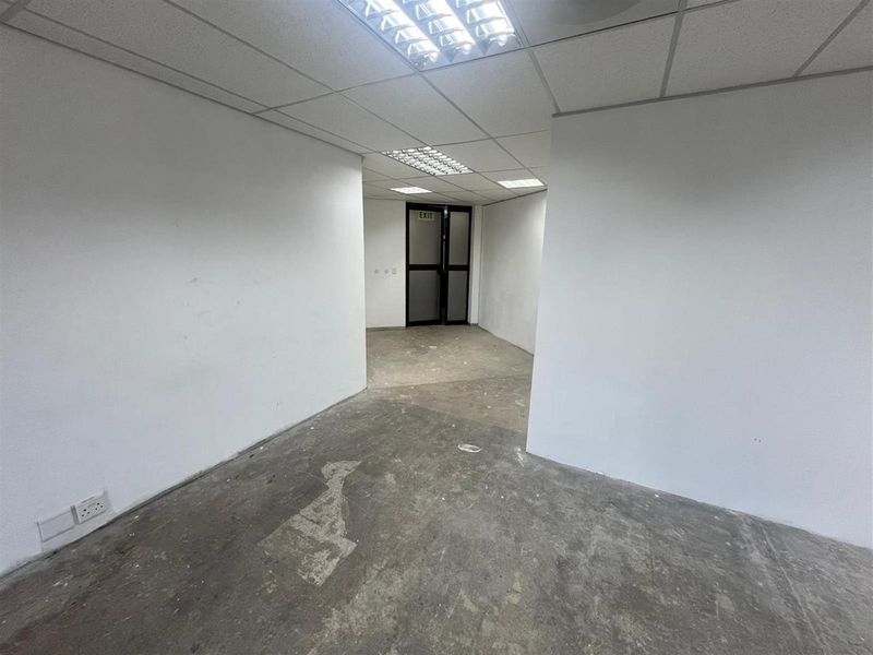 Parc Du Cap Office Space to let in Tyger Valley - Photo 7