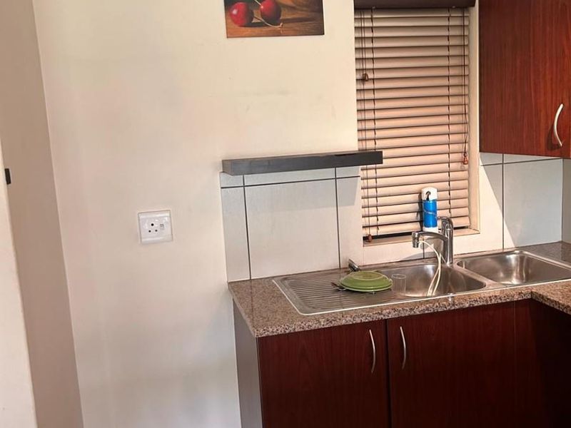 House For Sale in Zandspruit, Randburg - Photo 5