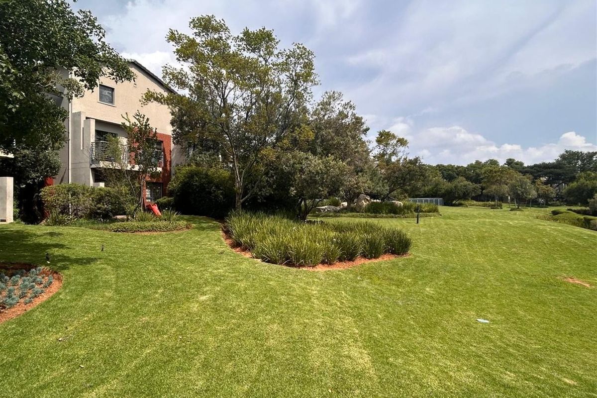 House For Sale in Zandspruit, Randburg - Photo 2