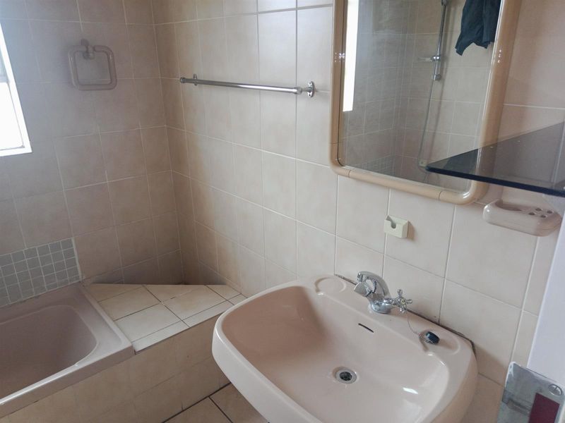 Complex For Sale in Halfway Gardens, Midrand - Photo 10