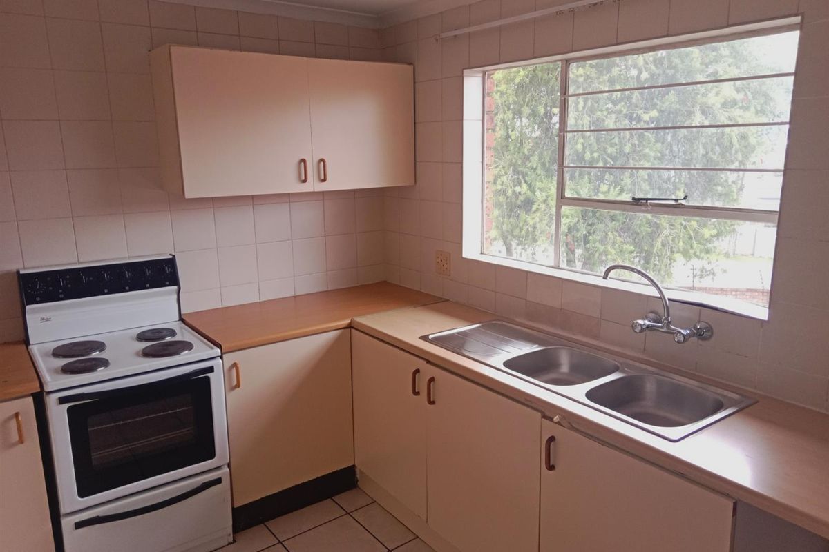 Complex For Sale in Halfway Gardens, Midrand - Photo 4