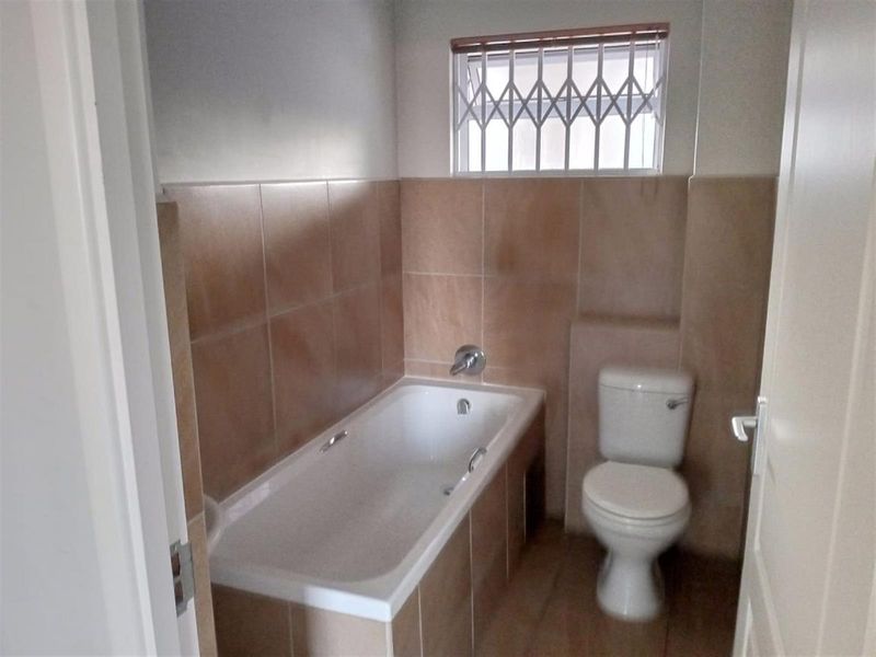 2 Bedroom Apartment to Rent in Durban Glenwood - Photo 8