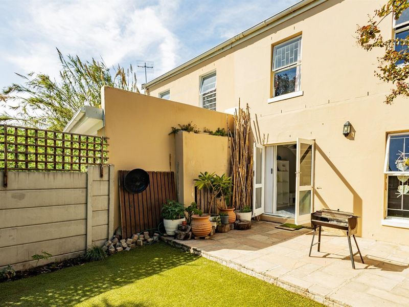 3 Bed Townhouse For Sale in Diep River, Cape Town - Photo 5