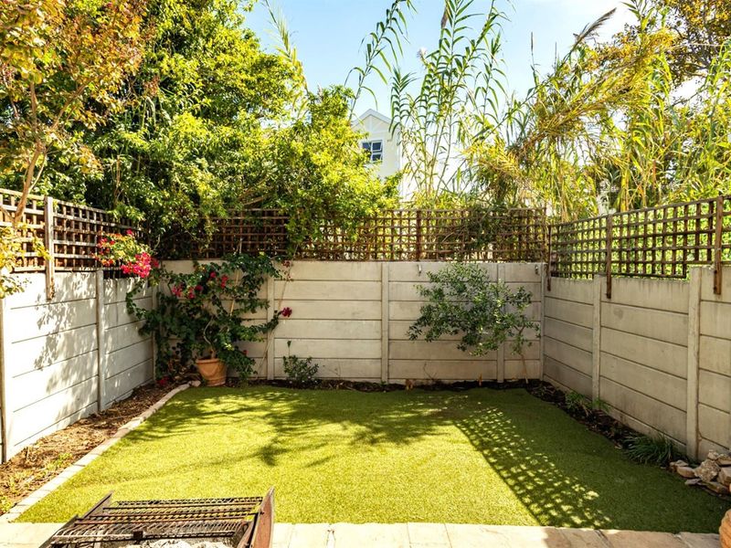 3 Bed Townhouse For Sale in Diep River, Cape Town - Photo 3