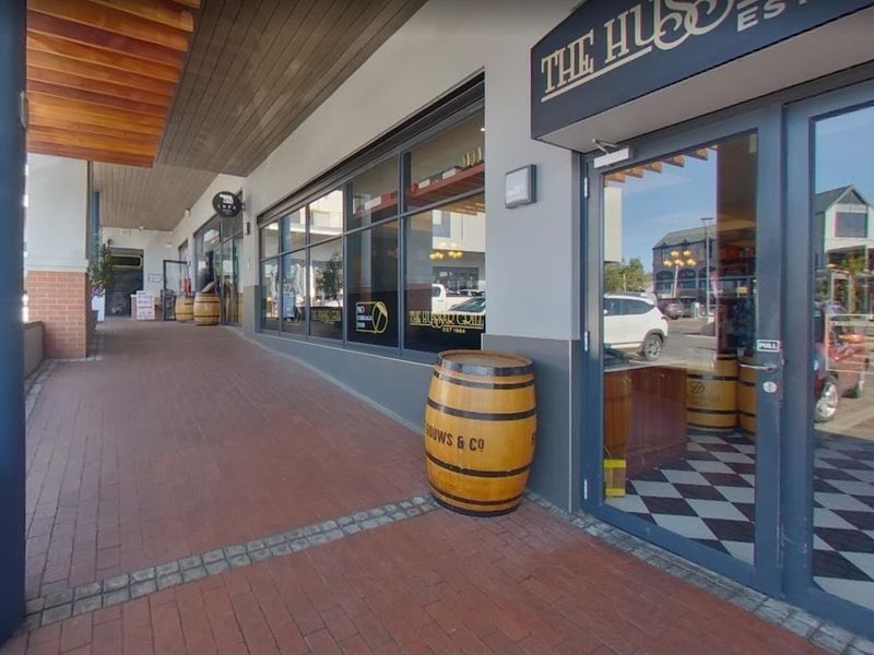 Retail Kiosk Opportunity Village Square, Durbanville - Photo 7