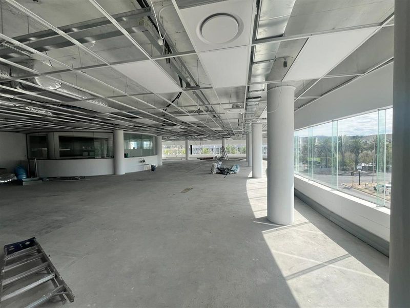 Office Space to rent at Bloemhof in Bo Oakdale  562m2 Unit 4A - 4th Floor - Photo 7