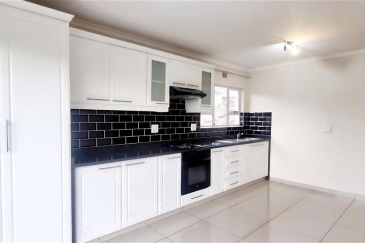 Apartment For Sale in Dawncrest, Verulam, KwaZulu Natal - Photo 4