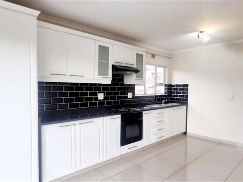 Apartment For Sale in Dawncrest, Verulam, KwaZulu Natal - Photo 4