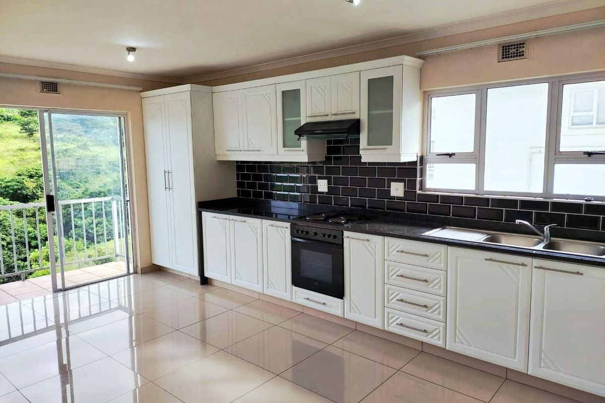 Apartment For Sale in Dawncrest, Verulam, KwaZulu Natal - Photo 3