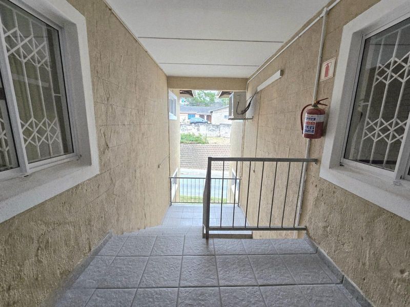 Apartment For Sale in Dawncrest, Verulam, KwaZulu Natal - Photo 10