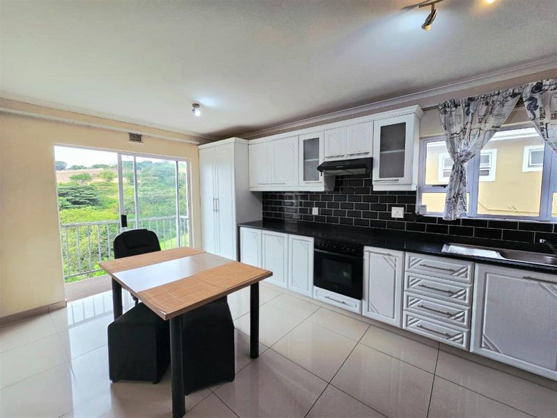 Apartment For Sale in Dawncrest, Verulam, KwaZulu Natal - Photo 4